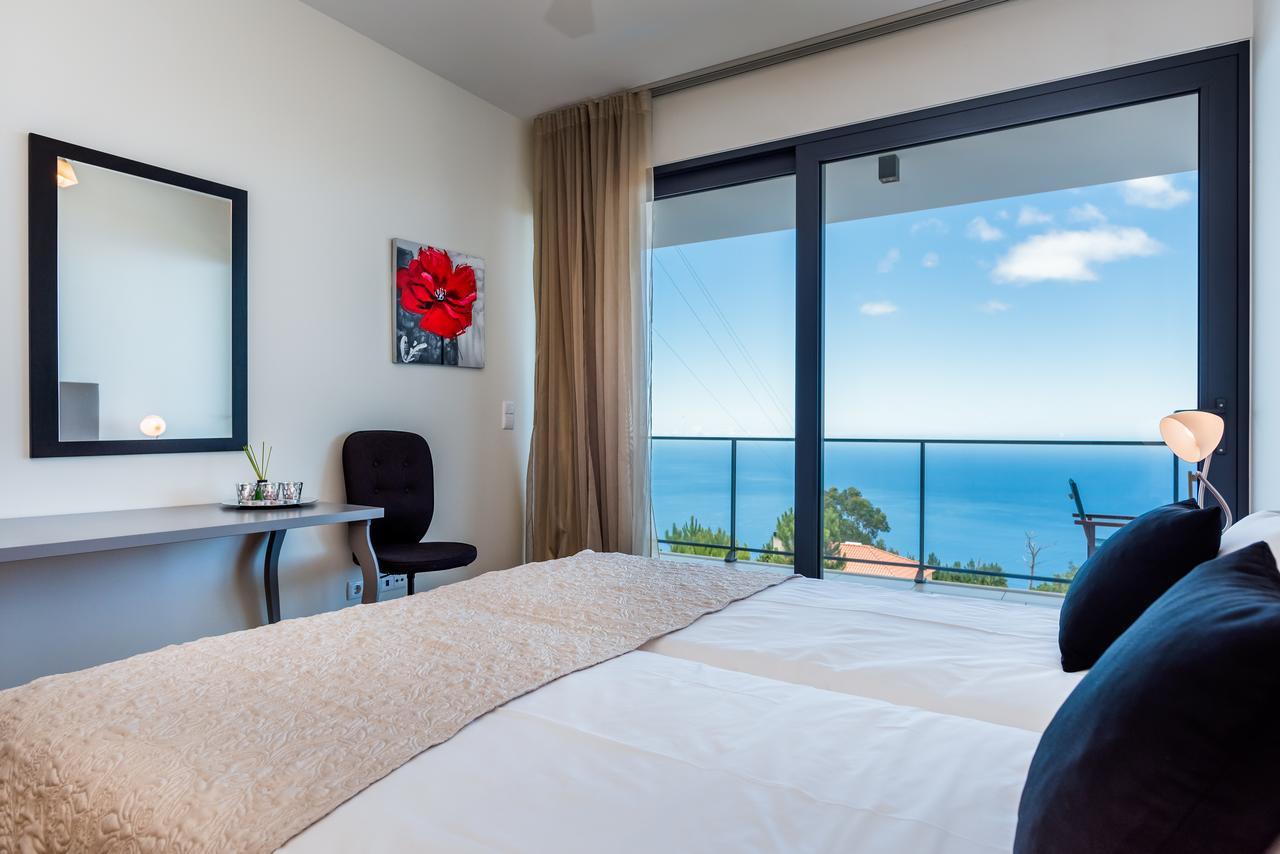 Villa Enjoy - By Lovelystay Lombo da Velha Exterior photo