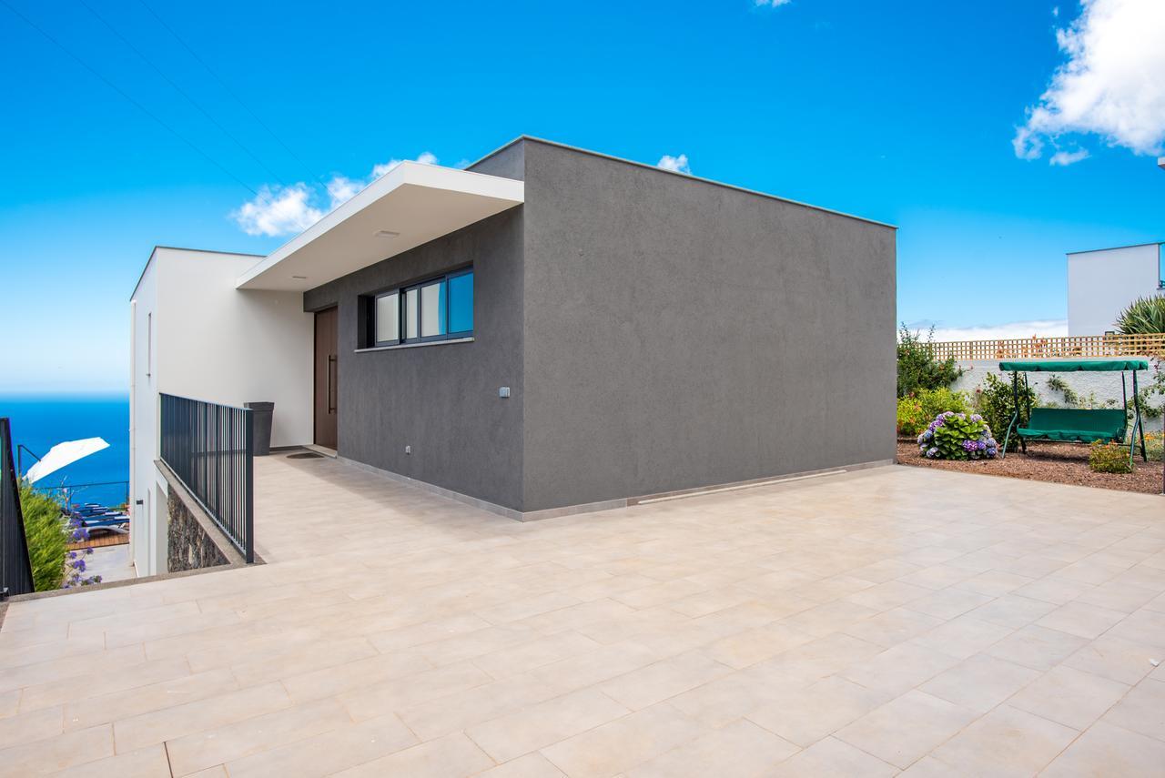 Villa Enjoy - By Lovelystay Lombo da Velha Exterior photo