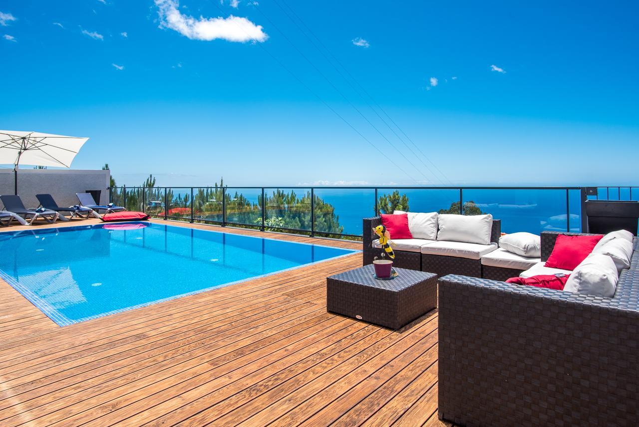 Villa Enjoy - By Lovelystay Lombo da Velha Exterior photo