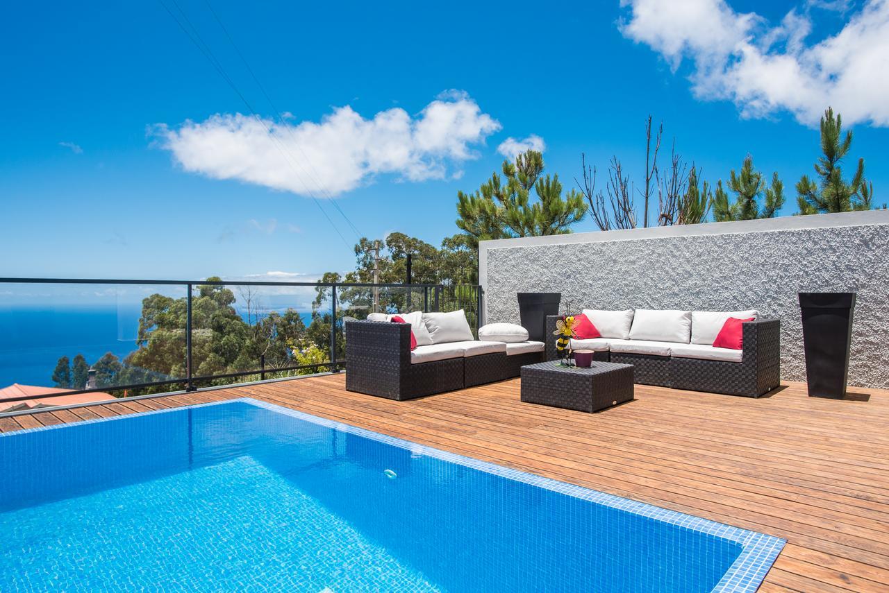 Villa Enjoy - By Lovelystay Lombo da Velha Exterior photo